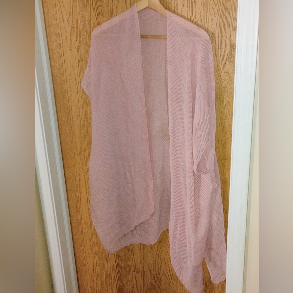 Pretty Persuasions ~Light Pink Mauve Coverup Shawl ~ One Size ~ Sheer